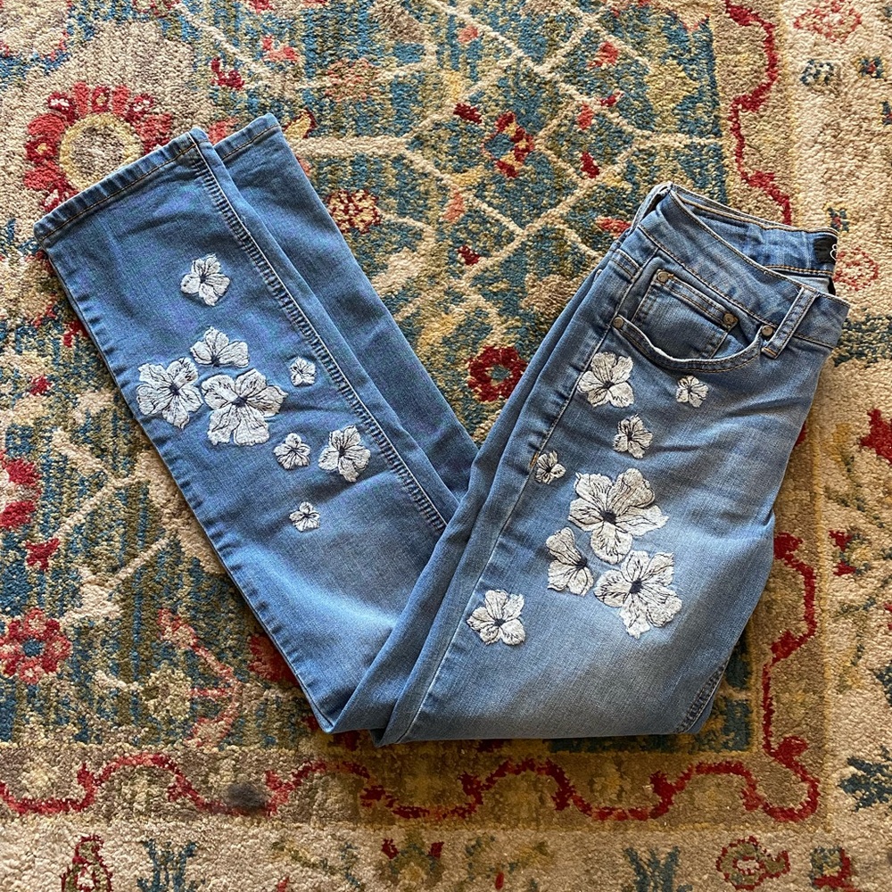 Earl Embroidered Boyfriend Jeans